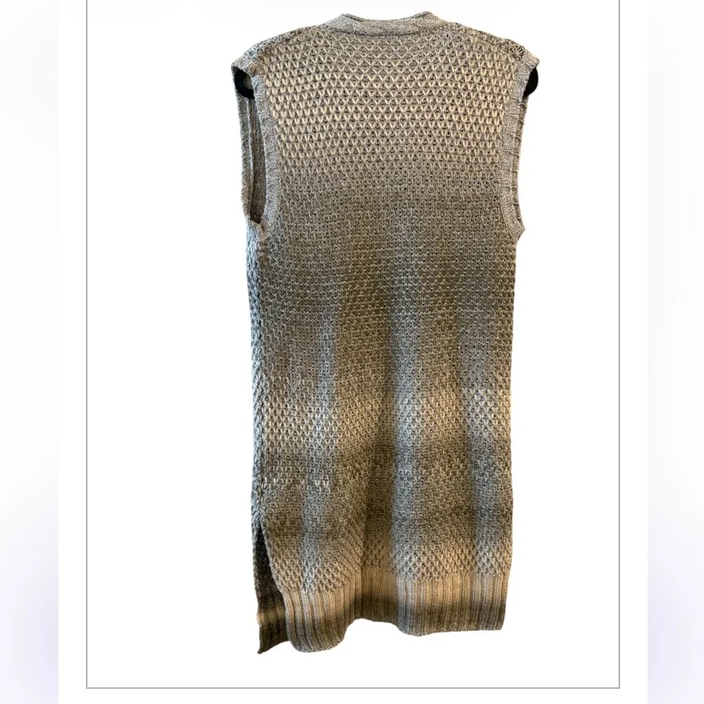 Simply Noelle Knit Equestrian Vest Marled Tan &Gray | Leather Toggle M